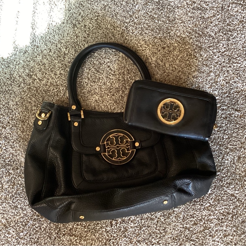 Authentic Tory Burch Purse and Wallet